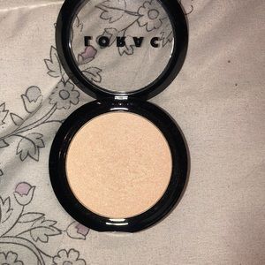 Lorac Highlighter